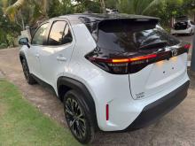 https://riyasewana.com/uploads/toyota-yarris-cross-81428506546.jpg