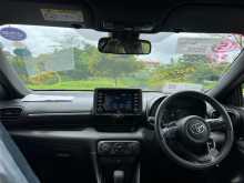 https://riyasewana.com/uploads/toyota-yars-x-17190946834.jpg