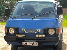 Toyota YOYOTA 1984 Van