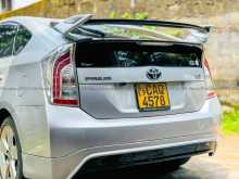 https://riyasewana.com/uploads/toyota-zvw-30-2013-2313030212893.jpg