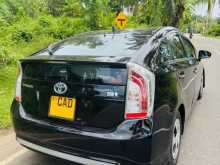 https://riyasewana.com/uploads/toyota-zvw-30-2013-259013812224.jpg