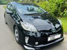 Toyota ZVW 30 2013 Car