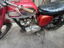 https://riyasewana.com/uploads/triumph-200cc-96163713143.jpg