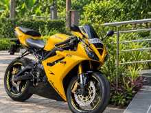 Triumph 675 2010 Motorbike