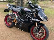 Triumph Daytona 675 2010 Motorbike