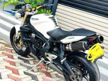 https://riyasewana.com/uploads/triumph-street-triple-31233264262.jpg