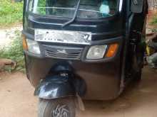 TVS KING 2013 Three Wheel