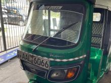 TVS 2014 2014 Three Wheel
