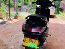 https://riyasewana.com/uploads/tvs-2015-301802451322.jpg