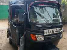 https://riyasewana.com/uploads/tvs-2015-81348554062.jpg