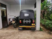 TVS King 2015 Three Wheel