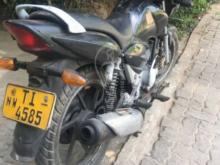 https://riyasewana.com/uploads/tvs-apache-121009101329243.jpg