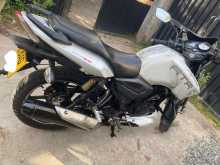 https://riyasewana.com/uploads/tvs-apache-12803244472.jpg