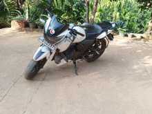 https://riyasewana.com/uploads/tvs-apache-12807504882.jpg