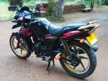 https://riyasewana.com/uploads/tvs-apache-131725584382.jpg