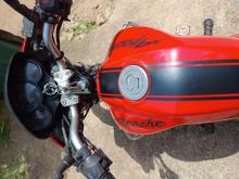 https://riyasewana.com/uploads/tvs-apache-150-11751066236.jpg