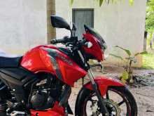 https://riyasewana.com/uploads/tvs-apache-150-1216235522122.jpg