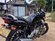 https://riyasewana.com/uploads/tvs-apache-150-181732234423.jpg
