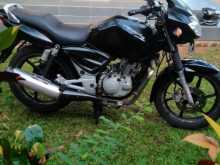 https://riyasewana.com/uploads/tvs-apache-150-1916023013102.jpg