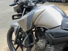 https://riyasewana.com/uploads/tvs-apache-150-211049474833.jpg