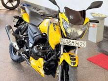 https://riyasewana.com/uploads/tvs-apache-150-51143561348279.jpg