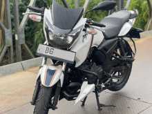 https://riyasewana.com/uploads/tvs-apache-150-519195213532.jpg