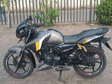 https://riyasewana.com/uploads/tvs-apache-150cc-2909496665.jpg