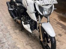 TVS Apache RTR 4v 200 Racing Edition 2016 Motorbike