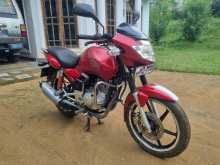 https://riyasewana.com/uploads/tvs-apache-160-171058064902.jpg