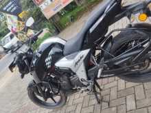 https://riyasewana.com/uploads/tvs-apache-160-2012104613822.jpg