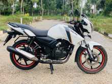 TVS Apache 160 2016 Motorbike
