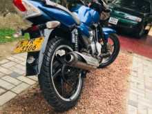 https://riyasewana.com/uploads/tvs-apache-1711490913772.jpg