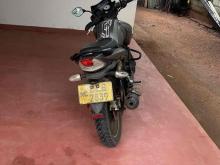 https://riyasewana.com/uploads/tvs-apache-180-1012524424151.jpg