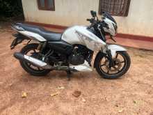 https://riyasewana.com/uploads/tvs-apache-180-115253113362.jpg
