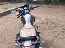 https://riyasewana.com/uploads/tvs-apache-180-12145204659441.jpg