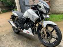 https://riyasewana.com/uploads/tvs-apache-180-1716312613332.jpg