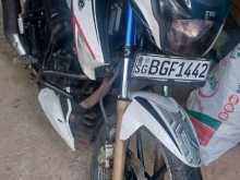 https://riyasewana.com/uploads/tvs-apache-180-2314522613853.jpg