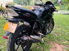 https://riyasewana.com/uploads/tvs-apache-180-2413060622422.jpg