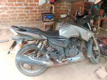 https://riyasewana.com/uploads/tvs-apache-180-311115434892.jpg