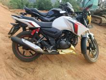 TVS Apache 180 2015 Motorbike