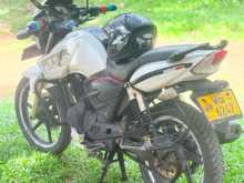 https://riyasewana.com/uploads/tvs-apache-180-512005413774.jpg