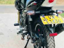 https://riyasewana.com/uploads/tvs-apache-180-917174513333.jpg