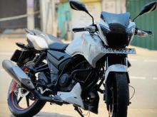 https://riyasewana.com/uploads/tvs-apache-180cc-1312394324841.jpg