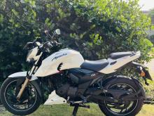 https://riyasewana.com/uploads/tvs-apache-200-1013310924221.jpg