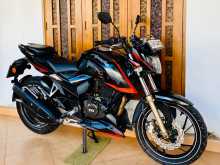 TVS APACHE 200 4V 2017 Motorbike