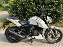 TVS Apache 200 4v 2017 Motorbike