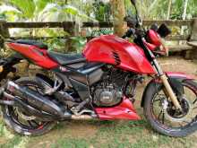 TVS Apache 200 4v 2017 Motorbike