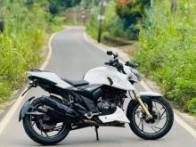 TVS Apache 200 2017 Motorbike