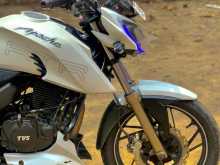 TVS Apache 200 4v 2017 Motorbike