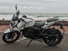 https://riyasewana.com/uploads/tvs-apache-200-2114053613903.jpg